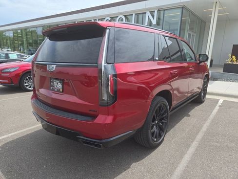 Used 2021 Cadillac Escalade Sport Platinum w/ LPO, ONYX Package AWD/4WD image 5