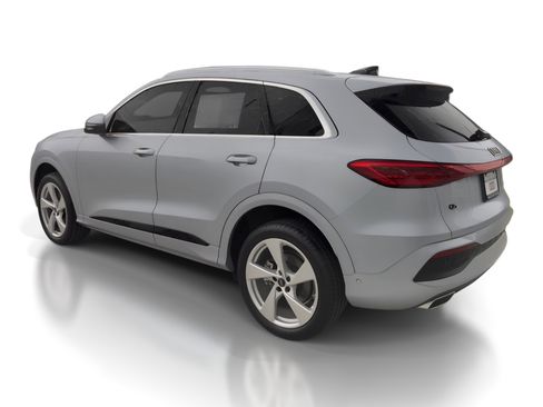 New 2025 Audi Q5 Premium Plus image 3