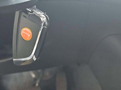 Used 2019 Chevrolet Malibu LT image 26