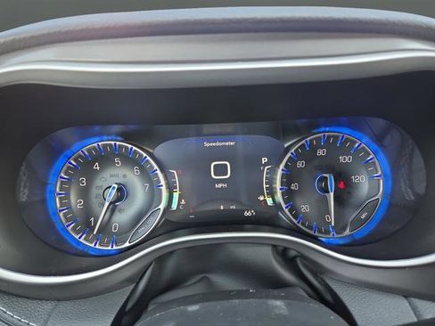 New 2026 Chrysler Pacifica Select image 16