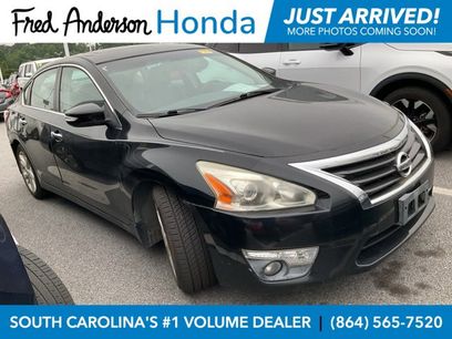 Used 2013 Nissan Altima 2.5 SL w/ 2.5 Moonroof Pkg