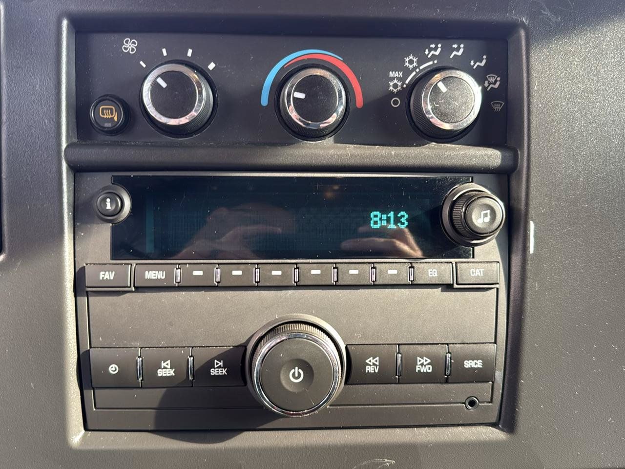 Used 2025 Chevrolet Express 2500 w/ Driver Convenience Package RWD image 13