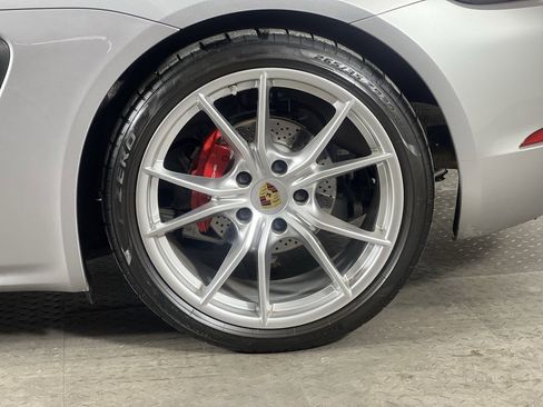 Certified 2022 Porsche 718 Cayman S image 12