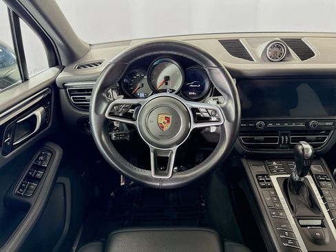 Certified 2020 Porsche Macan S image 23