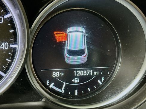 Used 2020 MAZDA CX-5 Touring FWD image 18