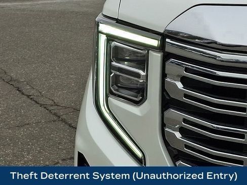 Used 2024 GMC Sierra 1500 Denali AWD/4WD image 37