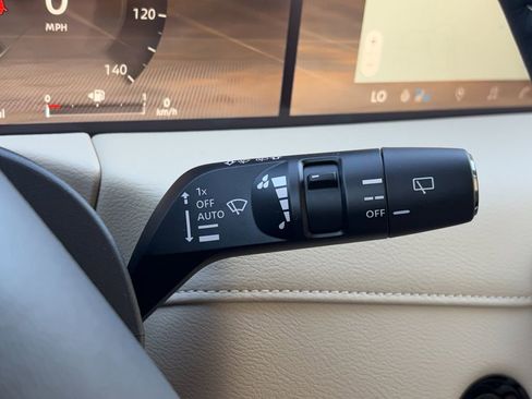 New 2026 Nissan Armada Platinum RWD image 14
