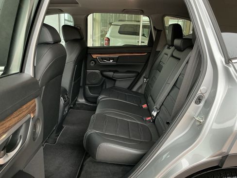Used 2020 Honda CR-V Touring image 18