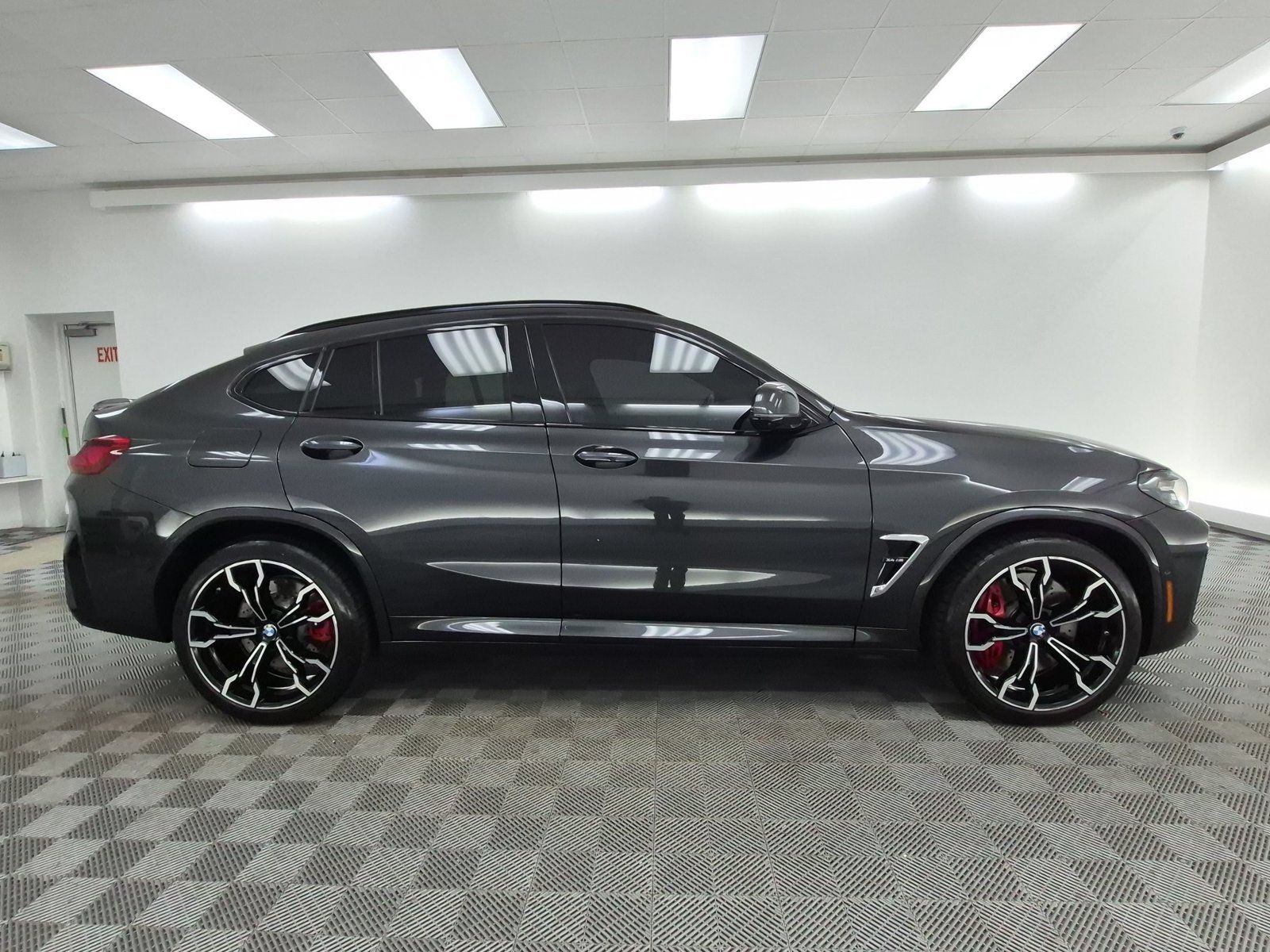 Used 2024 BMW X4 M w/ Executive Package AWD/4WD image 8