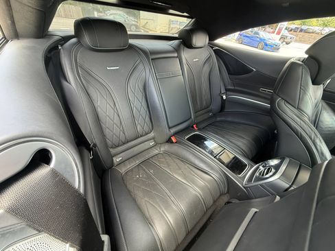 Used 2016 Mercedes-Benz S 63 AMG 4MATIC Coupe image 27