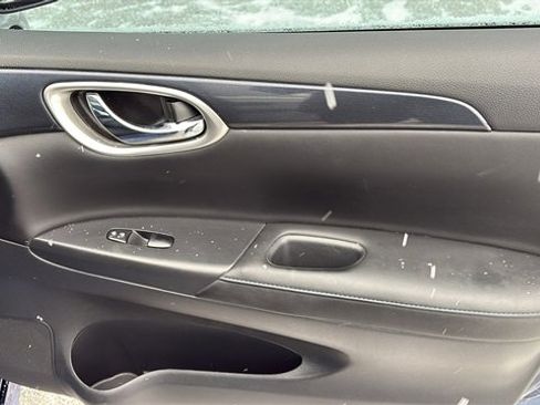 Used 2017 Nissan Sentra SR Turbo w/ SR Turbo Premium Package image 32