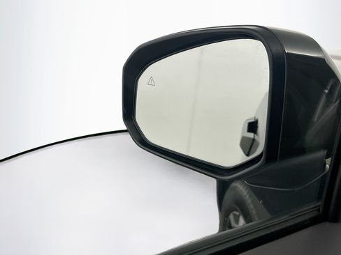 Used 2025 Hyundai Santa Fe SEL AWD/4WD image 16