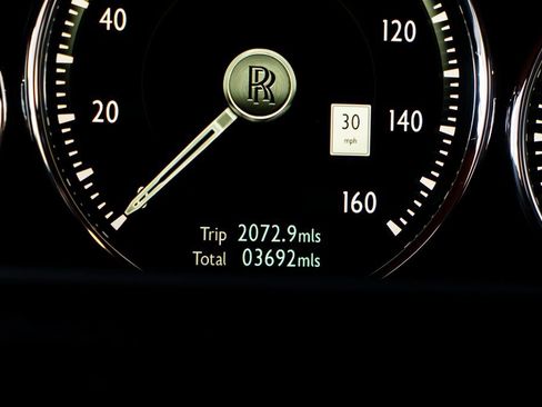 Used 2023 Rolls-Royce Cullinan AWD/4WD image 12