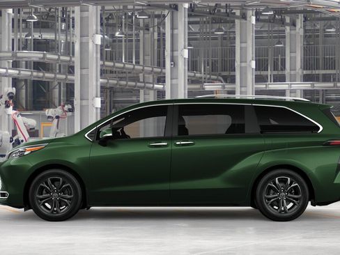 New 2026 Toyota Sienna Platinum AWD/4WD image 4