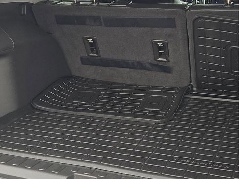 Used 2019 GMC Terrain SLT w/ Preferred Package image 9