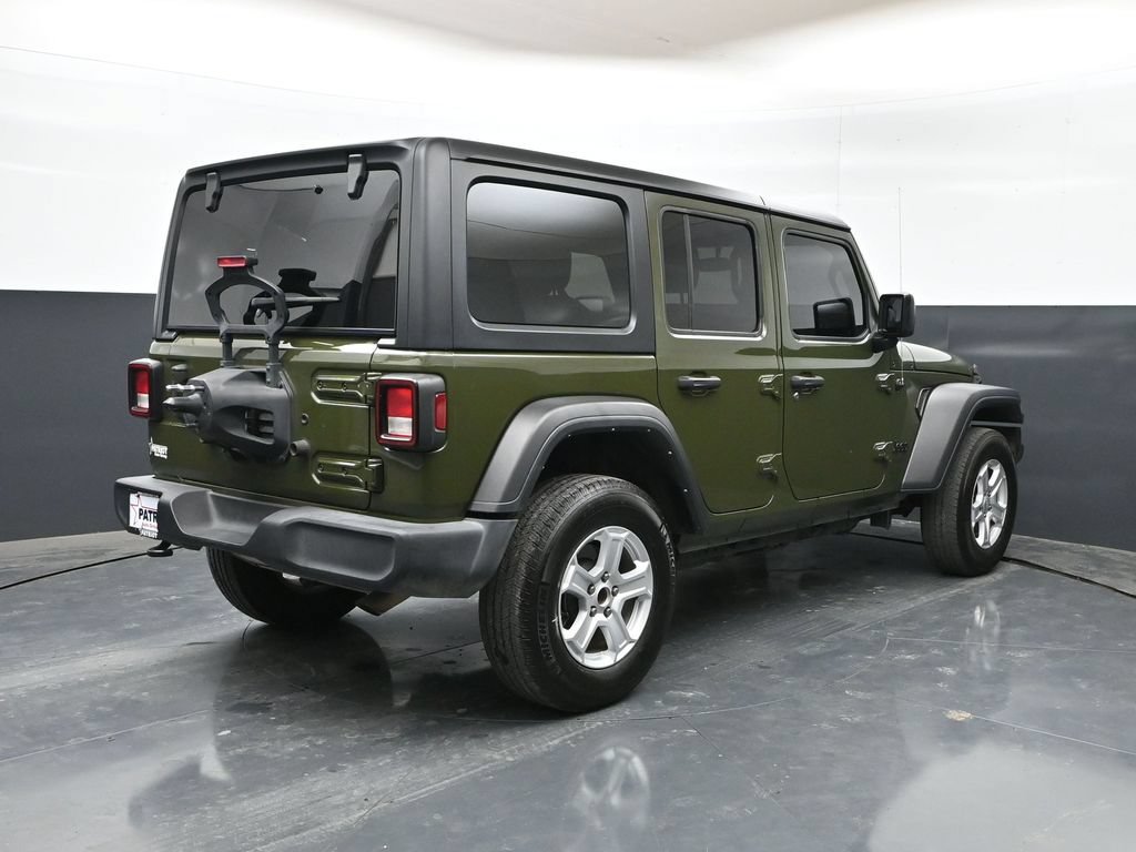 Used 2022 Jeep Wrangler Unlimited Sport AWD/4WD image 32