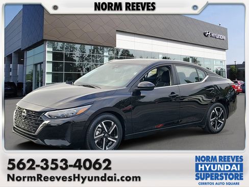 Used 2024 Nissan Sentra SV FWD image 1