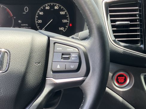Certified 2025 Honda Ridgeline Sport image 22
