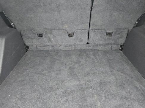 Used 2019 Ford Escape SEL image 12