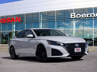 New 2025 Nissan Altima 2.5 SV w/ SV Special Edition Package