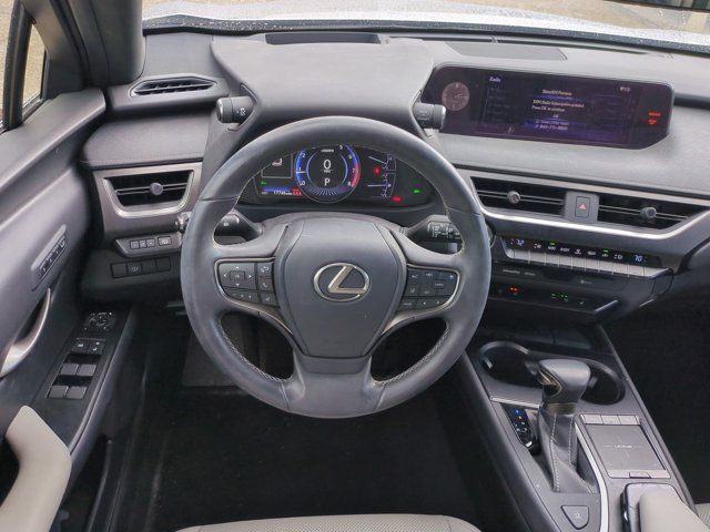 Used 2019 Lexus UX 200 w/ Accessory Package 2 FWD image 15