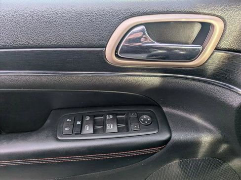 Used 2016 Jeep Grand Cherokee Limited 75th Anniversary image 15