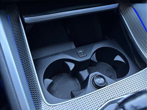 Used 2020 BMW X6 M50i image 41