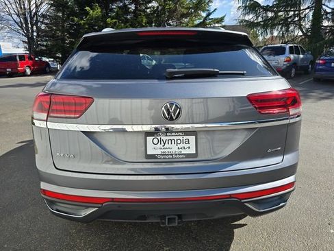 Used 2023 Volkswagen Atlas Cross Sport SE AWD/4WD image 5