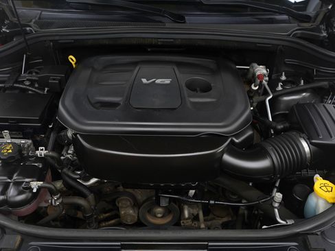 Used 2018 Jeep Grand Cherokee Limited image 29