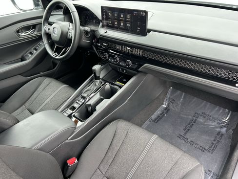 Certified 2025 Honda Accord Sport image 8