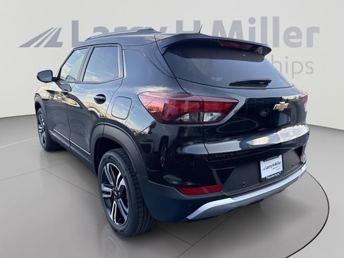 New 2026 Chevrolet TrailBlazer LT w/ Convenience Package AWD/4WD image 3