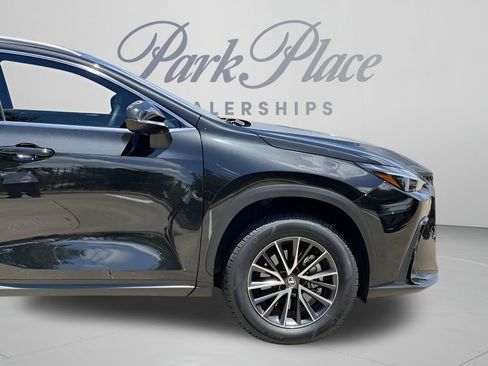 Used 2024 Lexus NX 250 FWD image 30