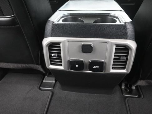 Used 2019 Ford F250 Lariat w/ Lariat Ultimate Package AWD/4WD image 14