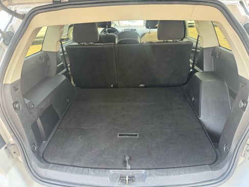 Used 2012 Dodge Journey SXT image 9