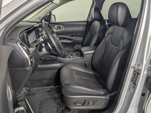 Used 2021 Kia Sorento SX Prestige image 12
