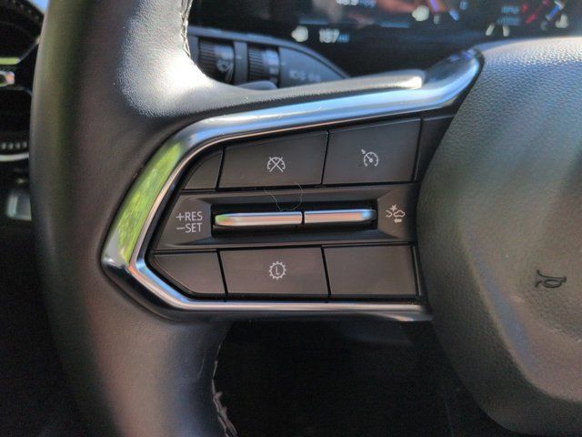 Used 2025 Chevrolet Equinox LT FWD image 23