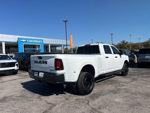 Used 2025 RAM 3500 Tradesman image 3