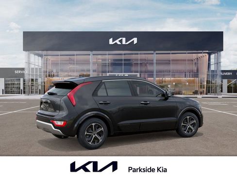 New 2026 Kia Niro SX image 6