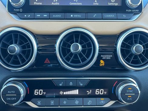 New 2025 Nissan Sentra SV image 4