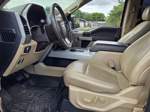 Used 2020 Ford F150 Lariat AWD/4WD image 9
