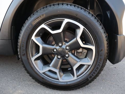 Used 2014 Subaru Crosstrek 2.0i Premium AWD/4WD image 41