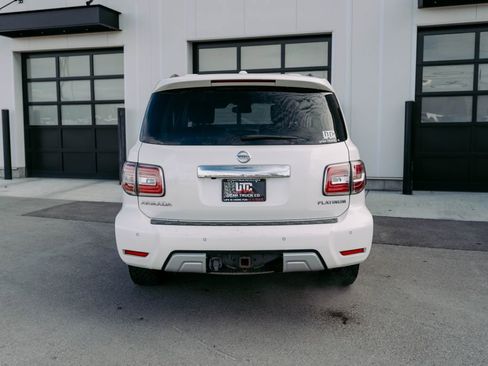 Used 2017 Nissan Armada Platinum image 4