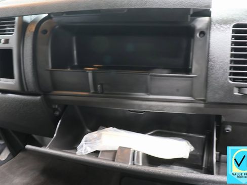 Used 2013 GMC Sierra 1500 SLE w/ Power Tech Package image 28