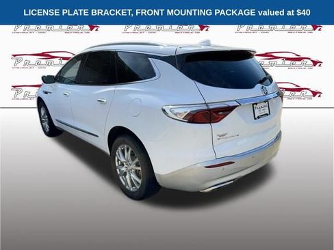 Used 2023 Buick Enclave Essence w/ Experience Buick Package FWD image 4