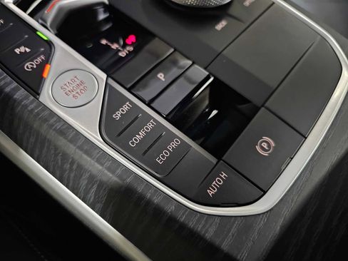 Used 2025 BMW 330i xDrive 330i xDrive w/ M Sport Package image 24