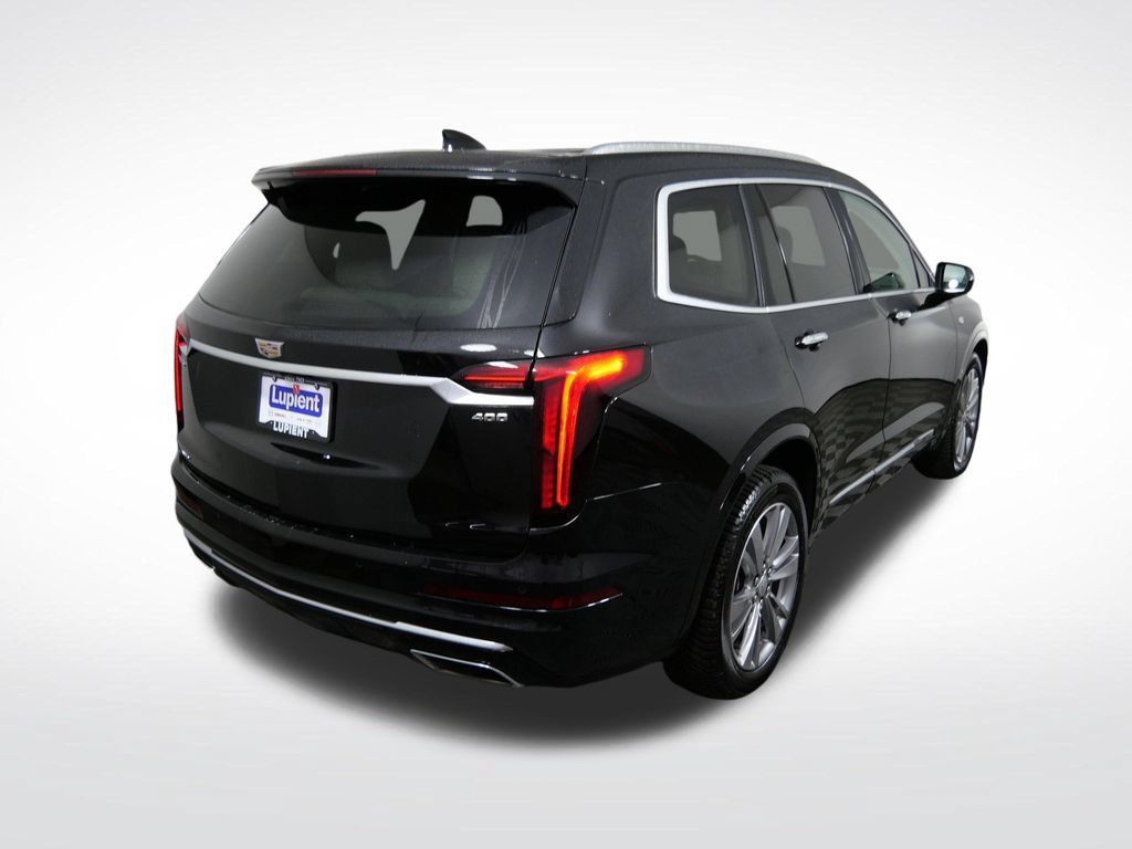 Used 2023 Cadillac XT6 Premium Luxury AWD/4WD image 3