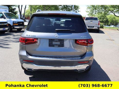 Used 2023 Mercedes-Benz GLB 250 4MATIC image 6