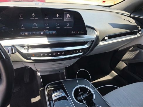 Used 2024 Cadillac Lyriq Sport AWD/4WD image 8