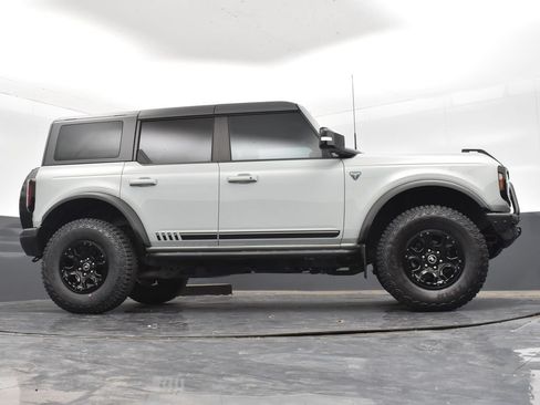 Used 2021 Ford Bronco First Edition AWD/4WD image 23