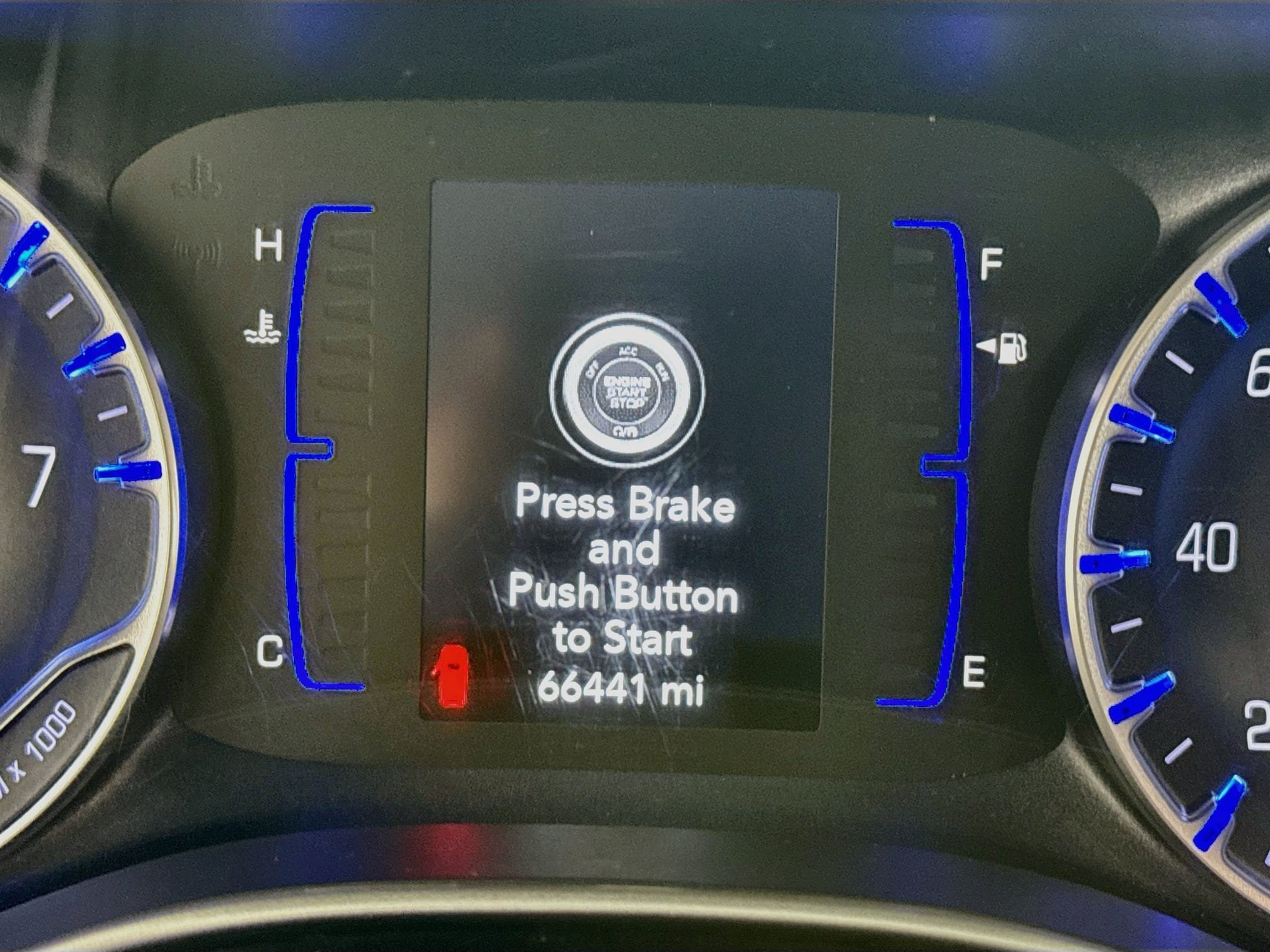 Used 2020 Chrysler Pacifica Touring-L FWD image 15